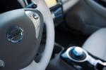 Nissan Leaf 2012 года